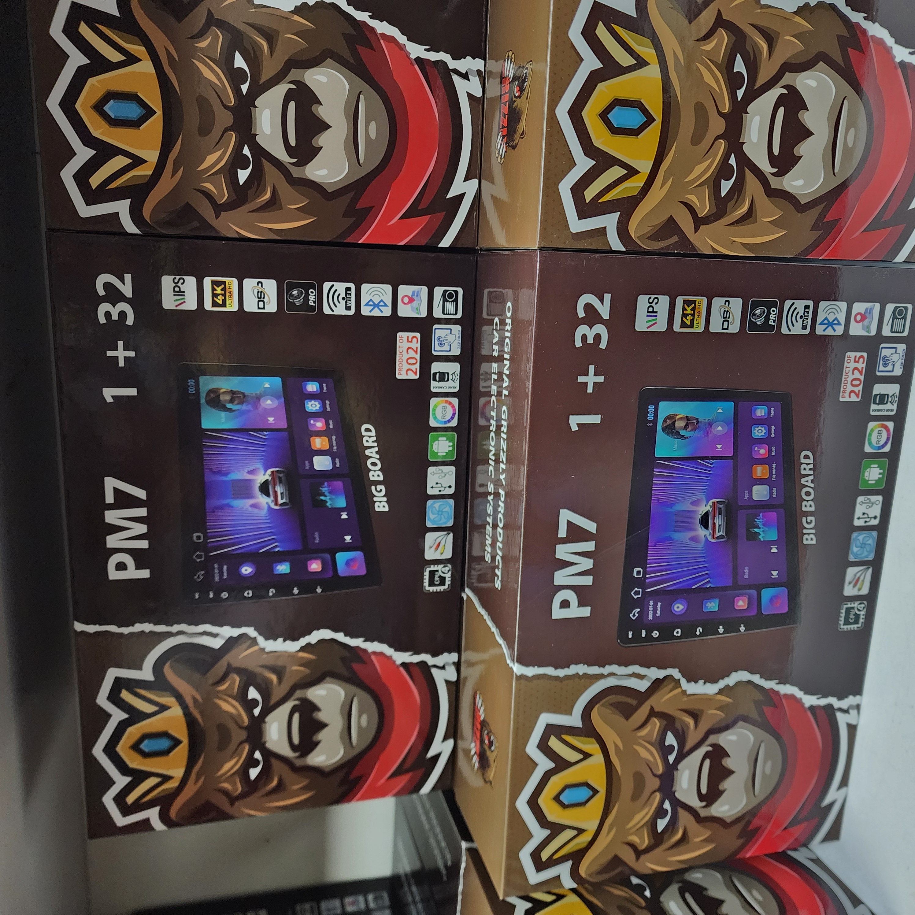 مانیتور 9 اینچ گریزلی مدل pm7 1-32